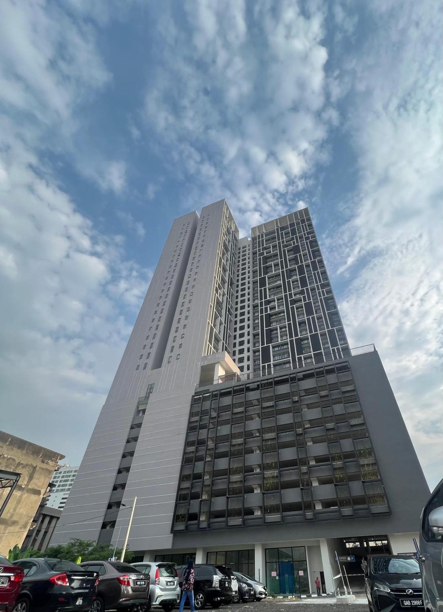 Chambers Service Klcc Apartment